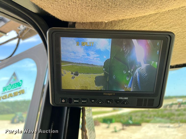 image for item DK7745 2014 John Deere 7760  RWA cotton picker