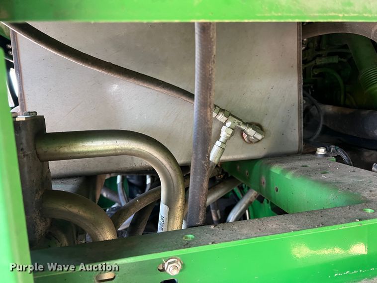 image for item DK7745 2014 John Deere 7760  RWA cotton picker