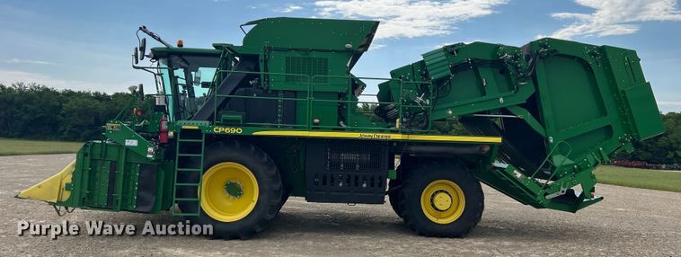 image for item DK7746 2018 John Deere CP690  RWA cotton picker