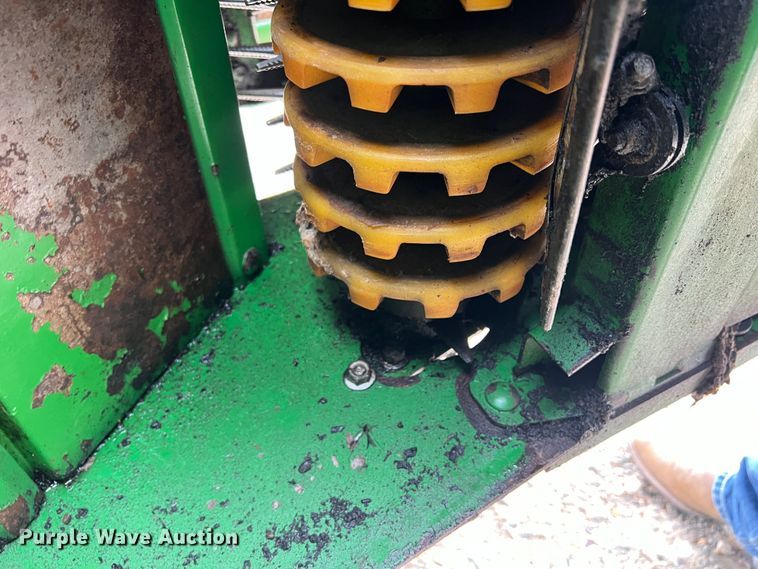 image for item DK7746 2018 John Deere CP690  RWA cotton picker