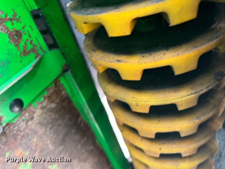 image for item DK7746 2018 John Deere CP690  RWA cotton picker