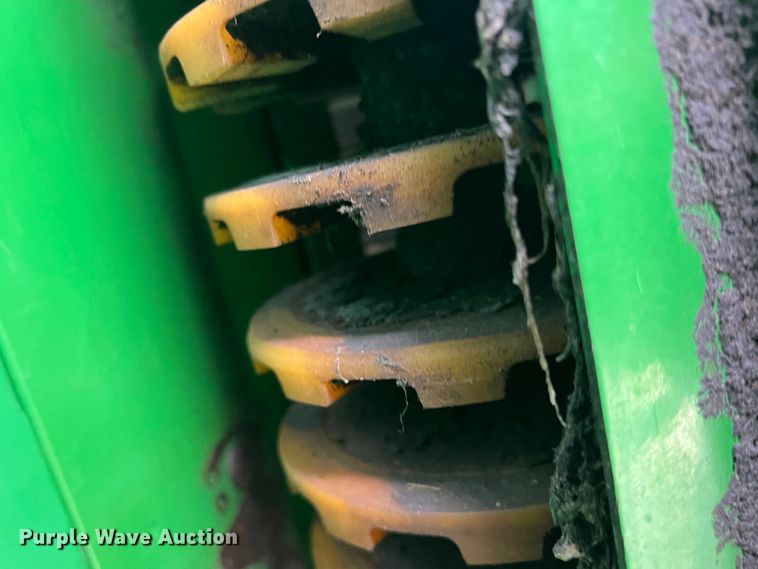 image for item DK7746 2018 John Deere CP690  RWA cotton picker