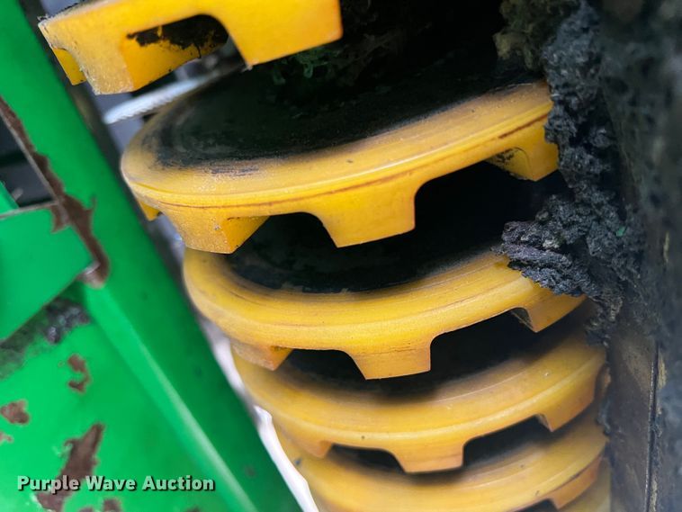 image for item DK7746 2018 John Deere CP690  RWA cotton picker