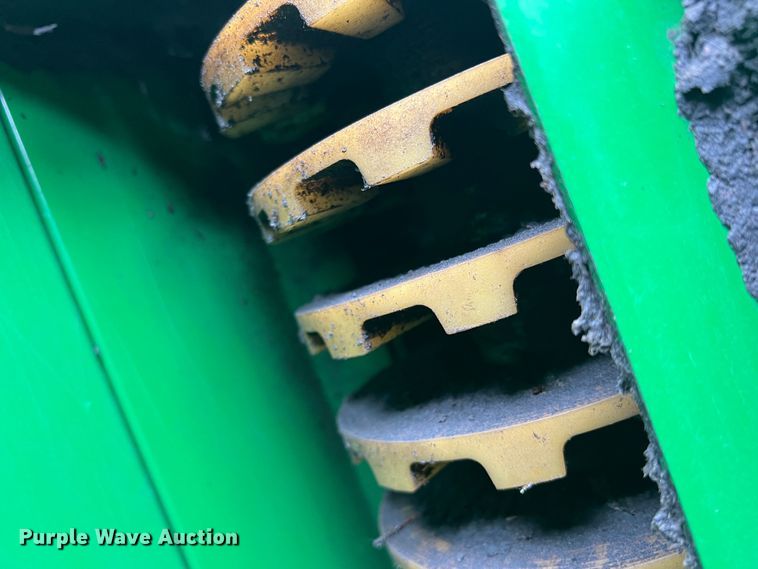 image for item DK7746 2018 John Deere CP690  RWA cotton picker