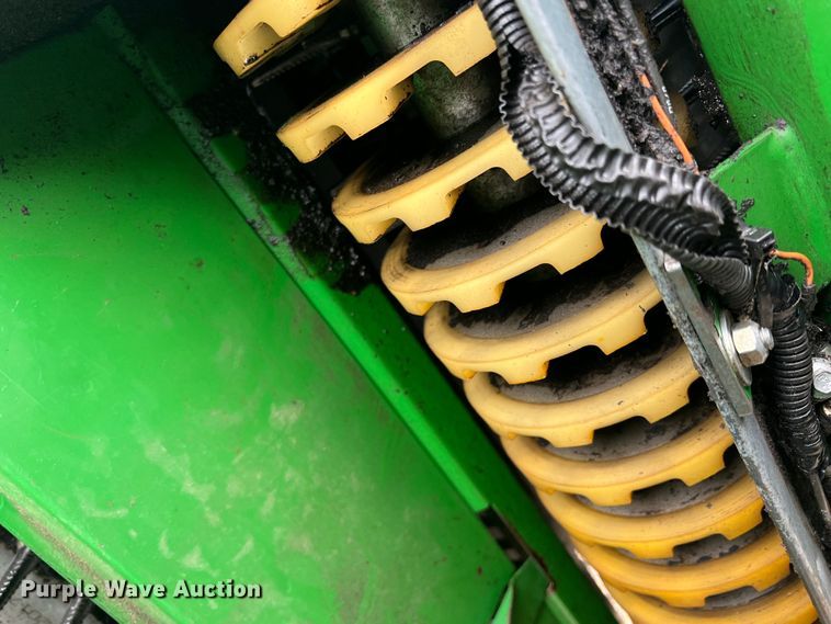 image for item DK7746 2018 John Deere CP690  RWA cotton picker