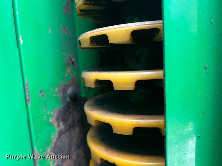 image for item DK7746 2018 John Deere CP690  RWA cotton picker