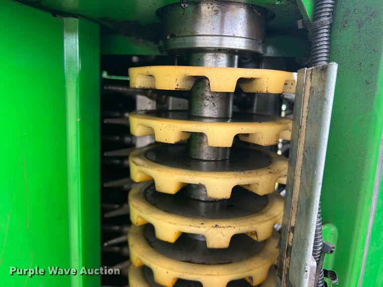 image for item DK7746 2018 John Deere CP690  RWA cotton picker