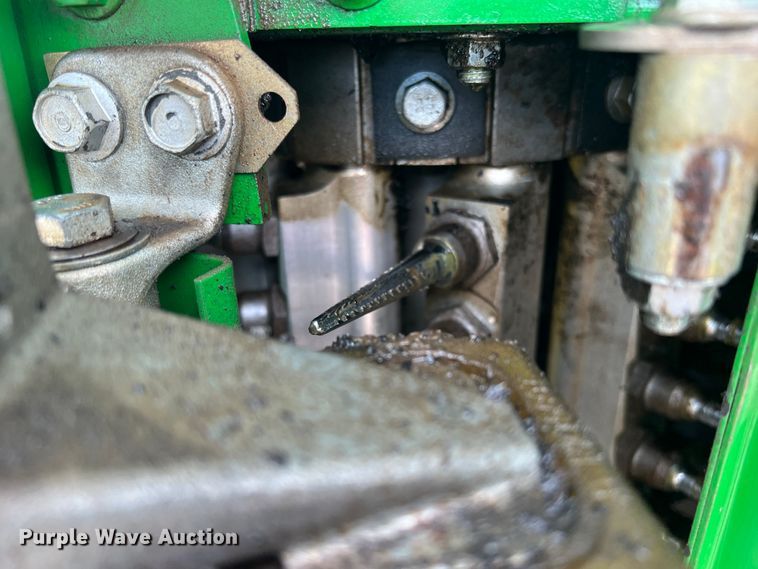 image for item DK7746 2018 John Deere CP690  RWA cotton picker