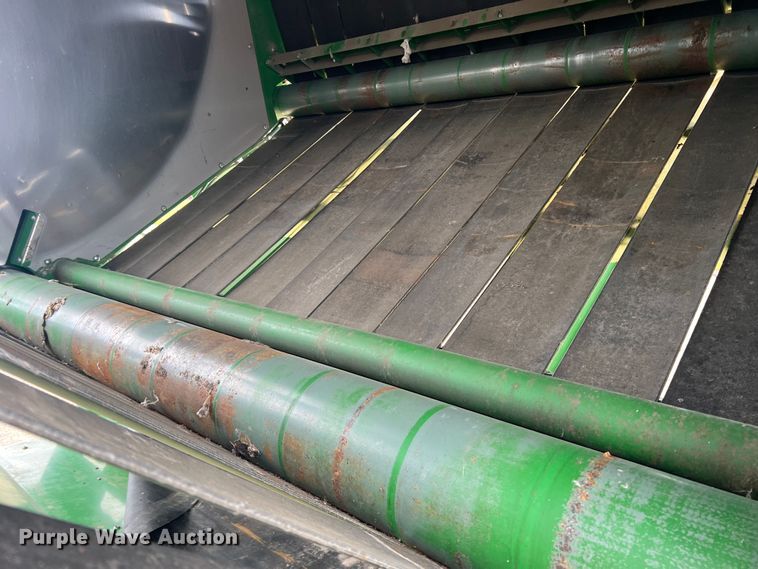 image for item DK7746 2018 John Deere CP690  RWA cotton picker