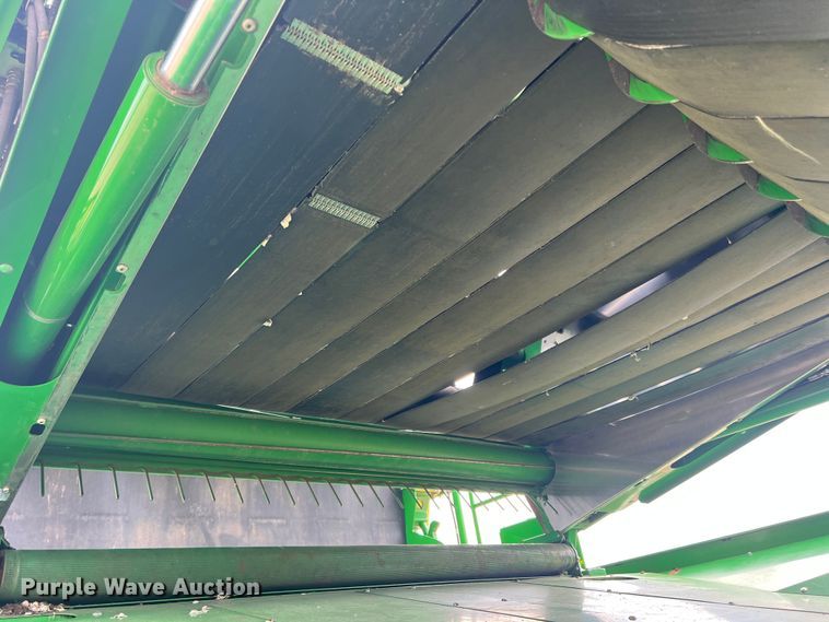 image for item DK7746 2018 John Deere CP690  RWA cotton picker