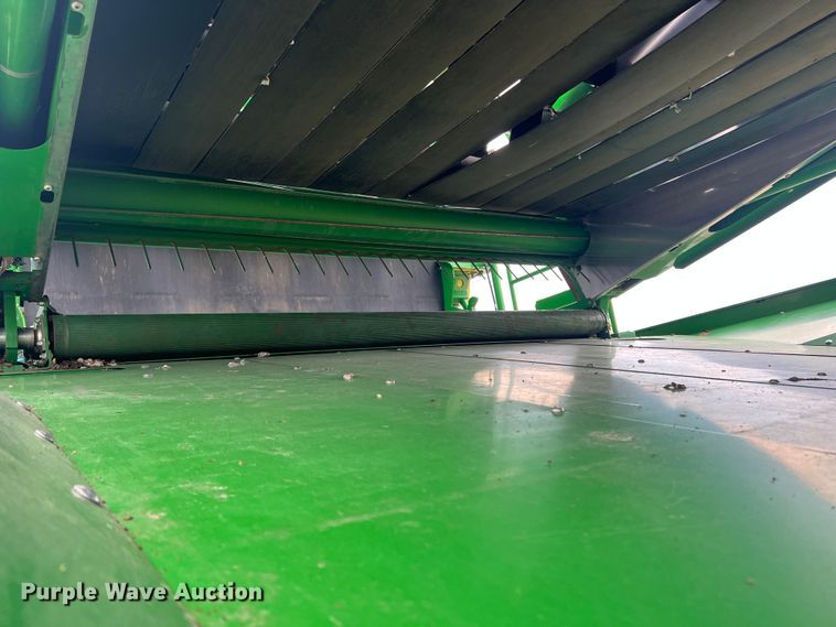 image for item DK7746 2018 John Deere CP690  RWA cotton picker