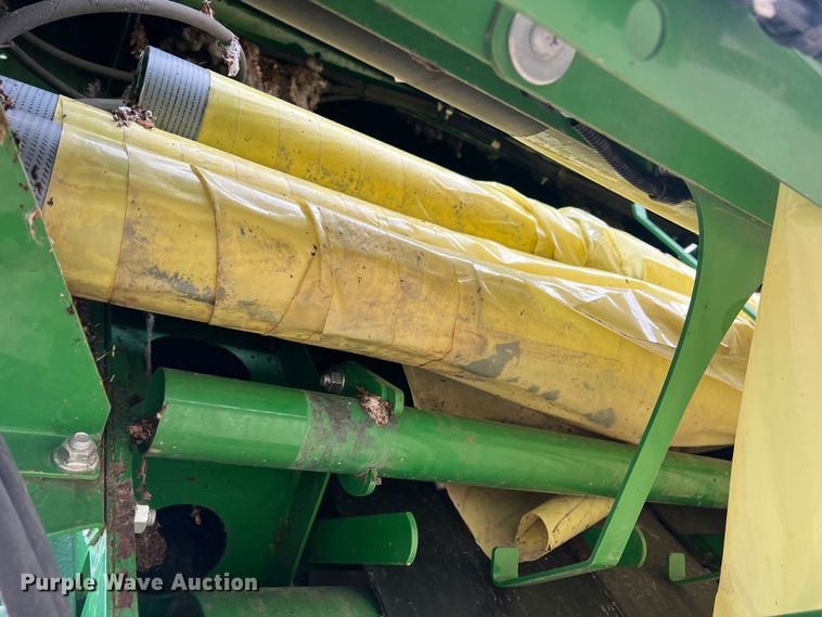 image for item DK7746 2018 John Deere CP690  RWA cotton picker