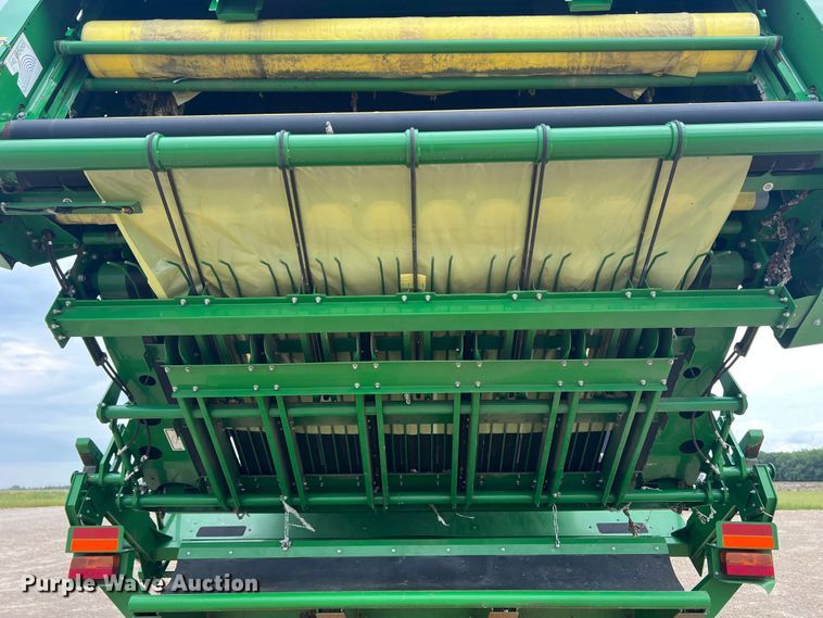 image for item DK7746 2018 John Deere CP690  RWA cotton picker