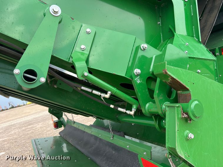 image for item DK7746 2018 John Deere CP690  RWA cotton picker