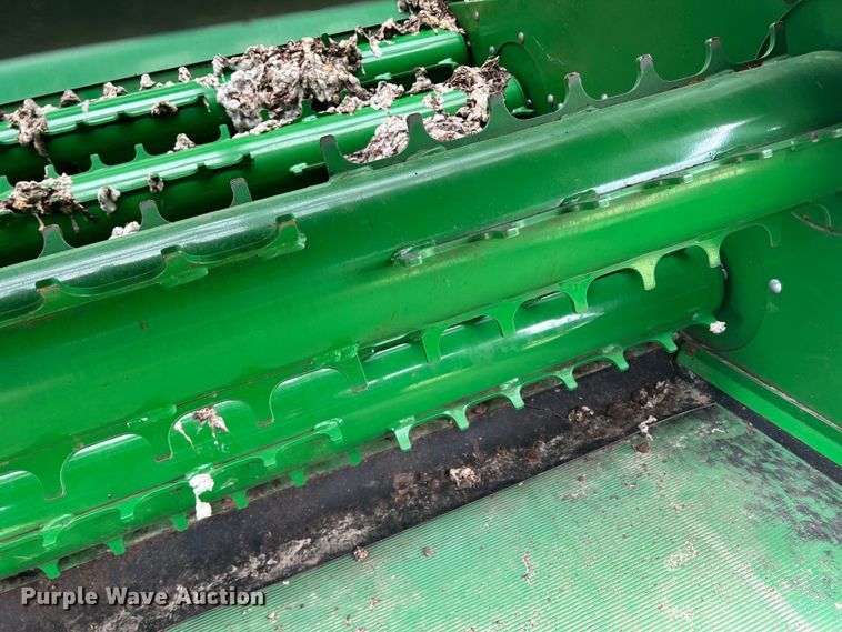 image for item DK7746 2018 John Deere CP690  RWA cotton picker