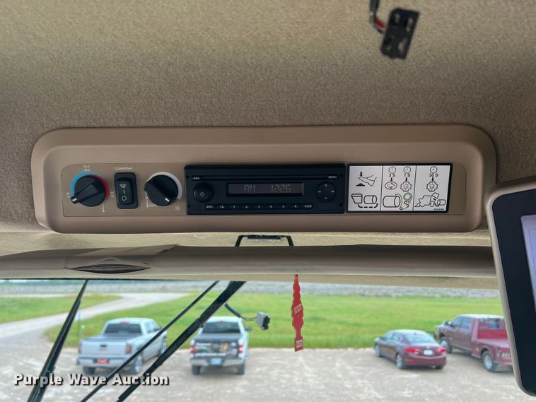 image for item DK7746 2018 John Deere CP690  RWA cotton picker