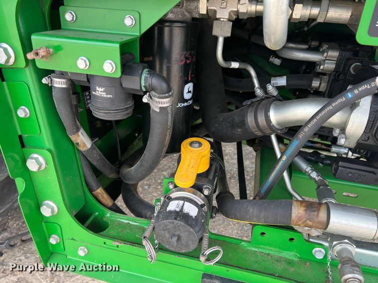 image for item DK7746 2018 John Deere CP690  RWA cotton picker