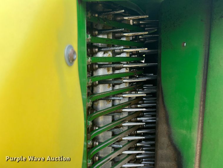 image for item DK7747 2018 John Deere CP690  RWA cotton picker