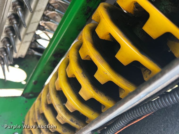 image for item DK7747 2018 John Deere CP690  RWA cotton picker