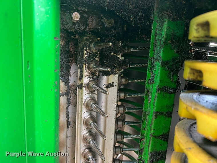 image for item DK7747 2018 John Deere CP690  RWA cotton picker