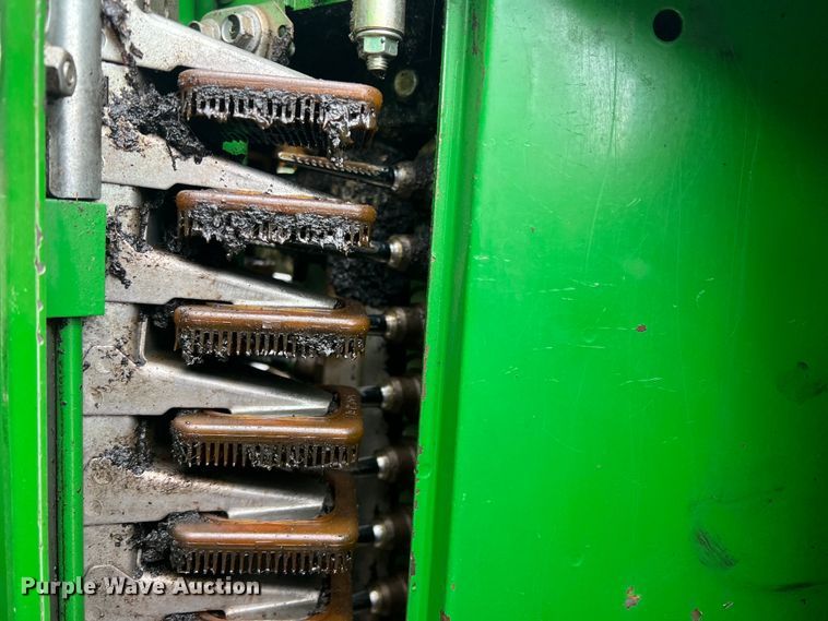 image for item DK7747 2018 John Deere CP690  RWA cotton picker