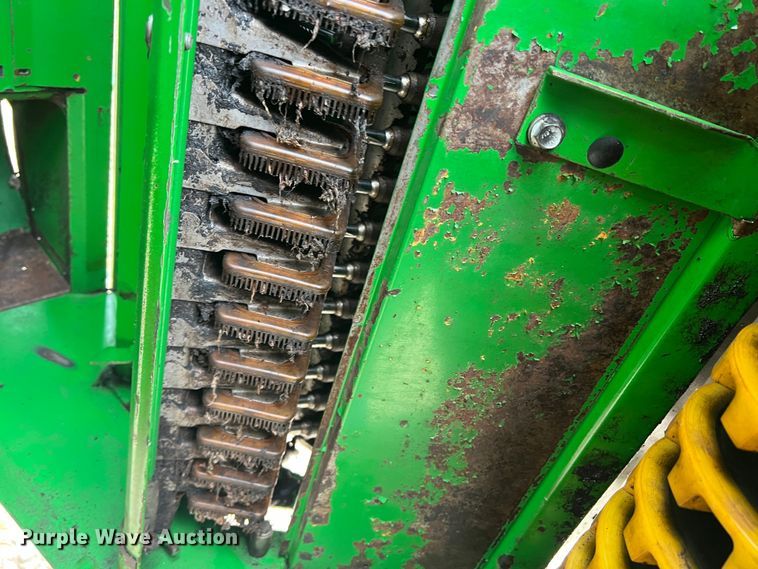 image for item DK7747 2018 John Deere CP690  RWA cotton picker