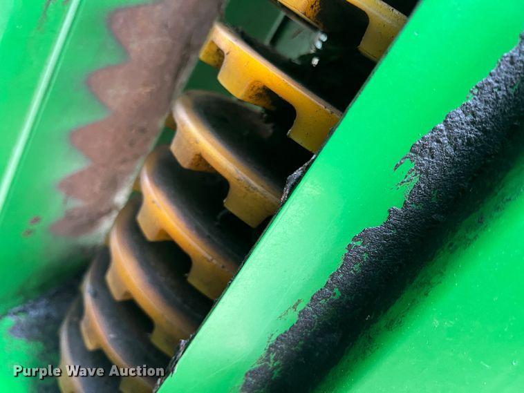 image for item DK7747 2018 John Deere CP690  RWA cotton picker