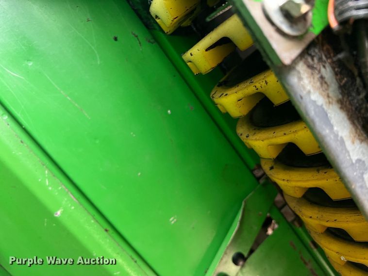 image for item DK7747 2018 John Deere CP690  RWA cotton picker