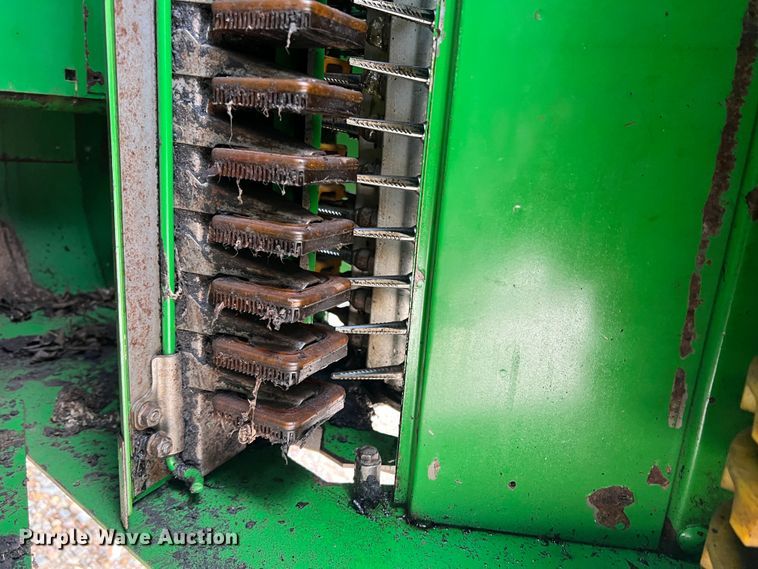 image for item DK7747 2018 John Deere CP690  RWA cotton picker