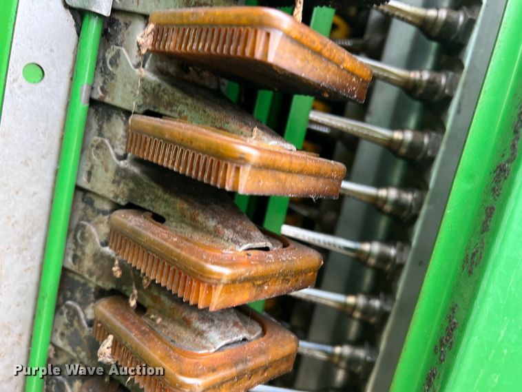 image for item DK7747 2018 John Deere CP690  RWA cotton picker