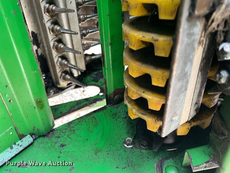 image for item DK7747 2018 John Deere CP690  RWA cotton picker