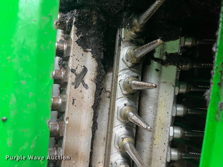 image for item DK7747 2018 John Deere CP690  RWA cotton picker