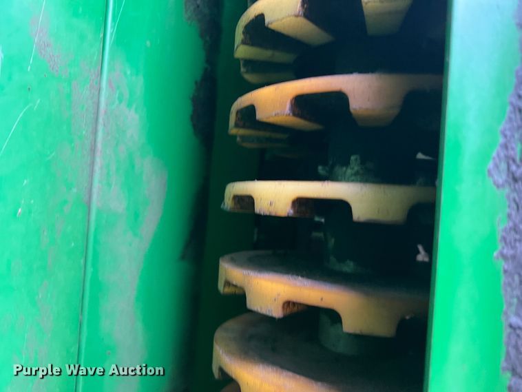 image for item DK7747 2018 John Deere CP690  RWA cotton picker