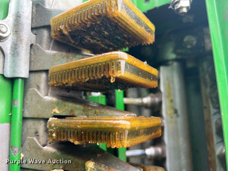 image for item DK7747 2018 John Deere CP690  RWA cotton picker