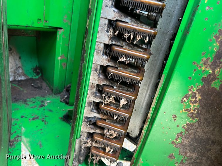 image for item DK7747 2018 John Deere CP690  RWA cotton picker