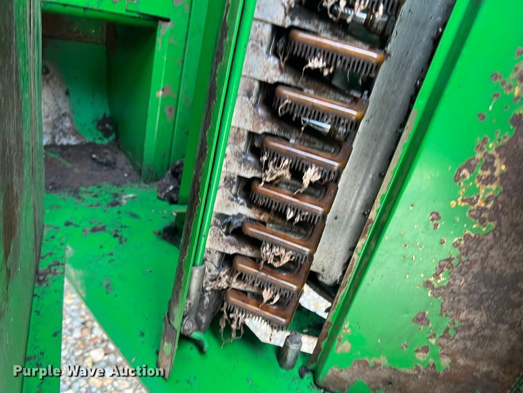 image for item DK7747 2018 John Deere CP690  RWA cotton picker