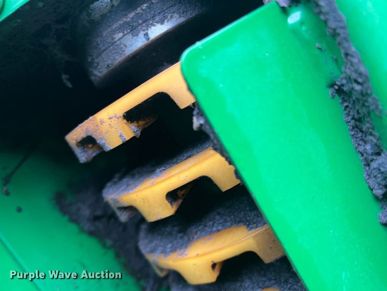 image for item DK7747 2018 John Deere CP690  RWA cotton picker