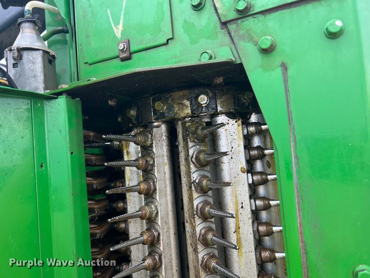 image for item DK7747 2018 John Deere CP690  RWA cotton picker