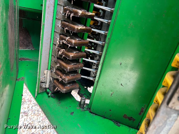 image for item DK7747 2018 John Deere CP690  RWA cotton picker