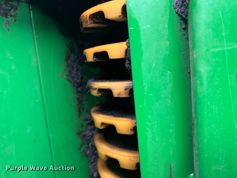 image for item DK7747 2018 John Deere CP690  RWA cotton picker