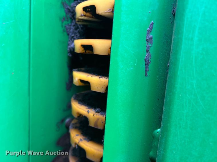 image for item DK7747 2018 John Deere CP690  RWA cotton picker