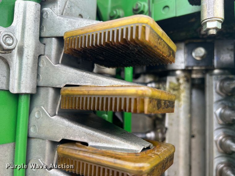 image for item DK7747 2018 John Deere CP690  RWA cotton picker