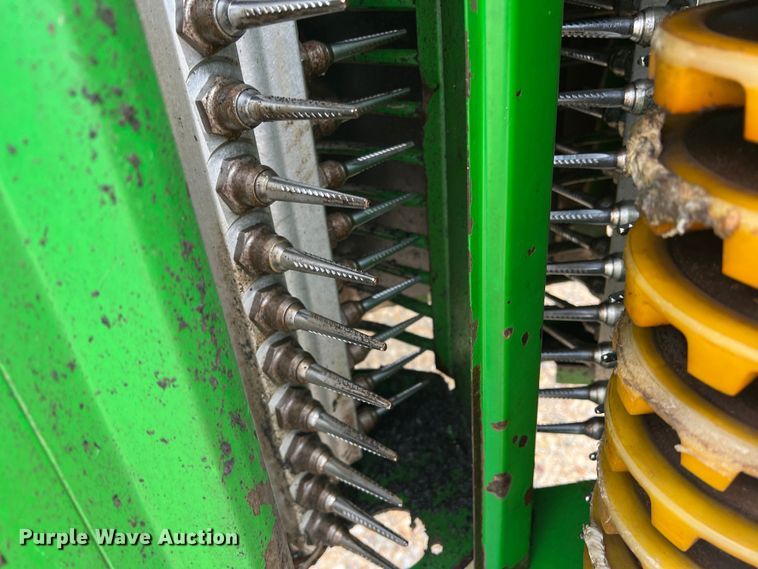 image for item DK7747 2018 John Deere CP690  RWA cotton picker