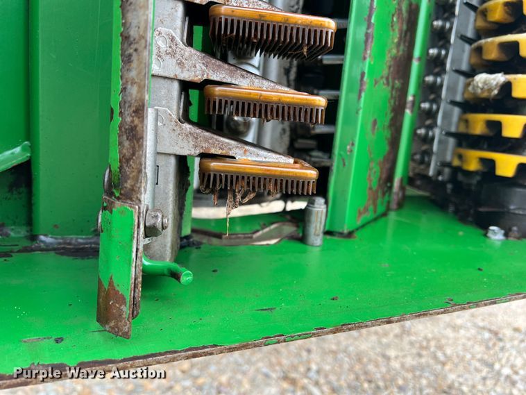 image for item DK7747 2018 John Deere CP690  RWA cotton picker