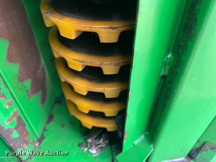 image for item DK7747 2018 John Deere CP690  RWA cotton picker