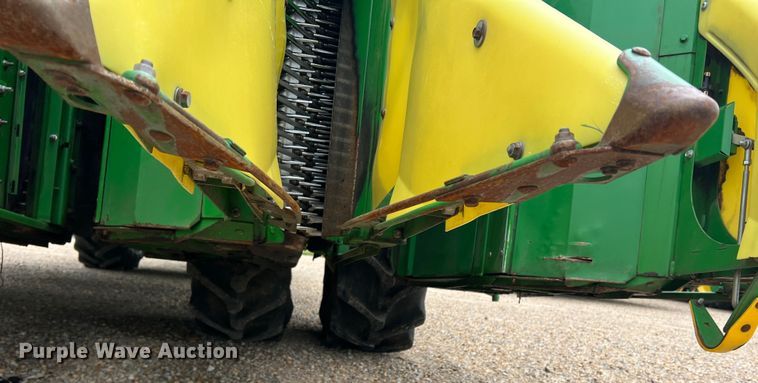 image for item DK7747 2018 John Deere CP690  RWA cotton picker