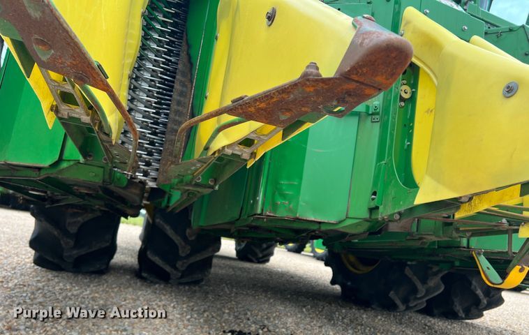 image for item DK7747 2018 John Deere CP690  RWA cotton picker