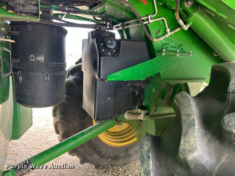 image for item DK7747 2018 John Deere CP690  RWA cotton picker