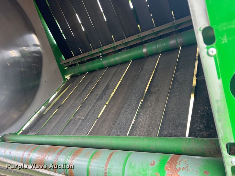 image for item DK7747 2018 John Deere CP690  RWA cotton picker