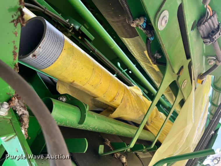 image for item DK7747 2018 John Deere CP690  RWA cotton picker